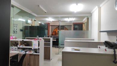 Dijual Ruko Tiga Tingkat Lokasi Prima 