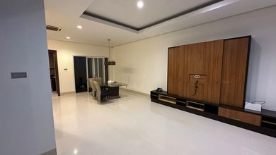 Penawaran Langka, rumah Mewah di Pantai Indah Kapuk, Jakarta Utara, LB 460m²