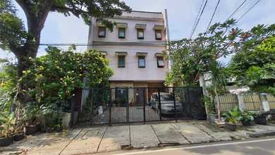 Rumah Area Premium Tanah Abang, Jakarta Pusat - Harga Menarik 39 Miliar