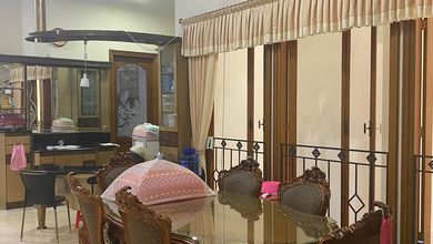 Kesempatan Eksklusif, rumah Prestisius di Pluit, Jakarta Utara, LB 500m²