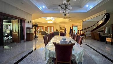 Hunian Mewah di Pondok Indah, Jakarta Selatan, 6 KT, LT 4189m²