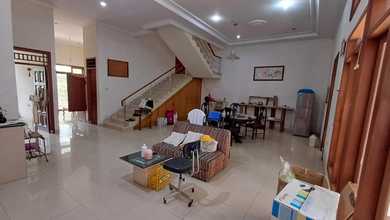 For Sale rumah Eksklusif di Pluit, Jakarta Utara - LT 240m²