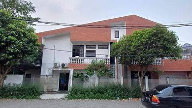 Rumah Sederhana area Ciputat, Tangerang Selatan, LT 279 m2