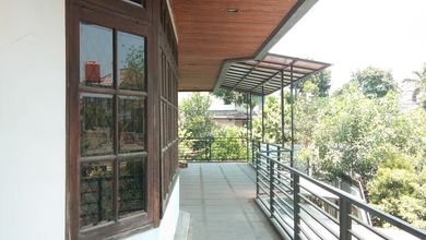 Kesempatan Eksklusif, rumah Prestisius di Duren Sawit, Jakarta Timur, LB 600m²