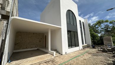 Hunian Mewah di Balangan, Badung, 3 Kamar Tidur, LT 200m²