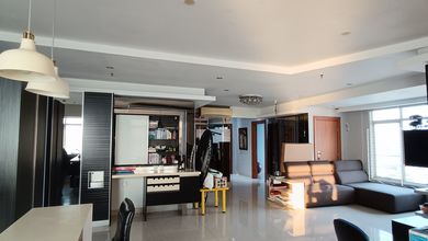 For Sale Apartemen Luxury di Pantai Mutiara, Jakarta Utara, LB 152m²