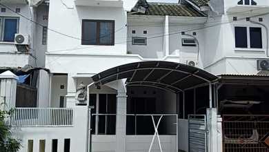 Disewakan Rumah Murah di Taman Surya, Jakarta Barat, LT 120m²