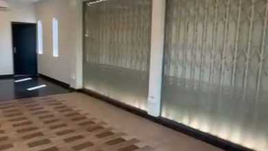 Ruko Siap Huni 3 Lantai Luas Cocok Banget untuk Usaha Klampis ,Surabaya