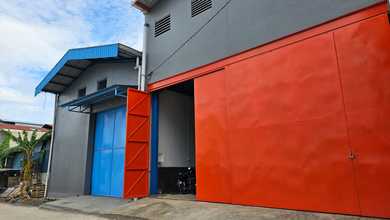 Gudang Kedinding akses truck Fuso kontainer 20 feed siap  masuk lokasi strategis komplek pergudangan daerah kedung cowek, kenjeran surabaya timur