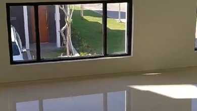 Rumah Siap Huni di Kawasan Citraland, Surabaya, LT 90m²