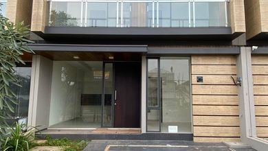 Rumah Dijual di Serpong, Tangerang Selatan, LB 140m², Harga Kompetitif!