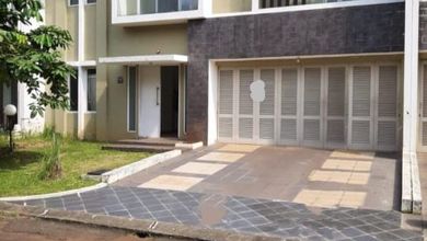 Rumah Elite di Kawasan Gading Serpong IL Lago, Tangerang, LB 198m², Harga 4,5 Miliar