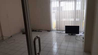 Ruko Gandeng 3 Lantai Seasons City Jkt Brt, Lokasi Top