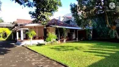 For Sale rumah Premium di Sukajadi, Bandung - LT 1061m²