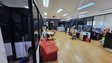 Gudang di Salembaran Luas 1200 m2, Siap Pakai, Kondisi Bagus