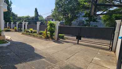 Kesempatan Langka, rumah Prestisius di Meruya, Jakarta Barat, LB 500m²