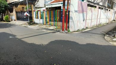 Rumah Mewah di Tanjung Duren, Jakarta Barat, 4 Kamar Tidur, LT 125m²