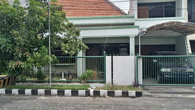 Rumah Area Luxury Manyar, Surabaya - Harga Terbaik 3,6 Miliar