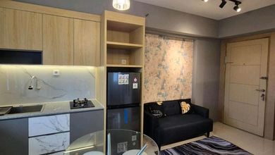 Full Furnish Apartemen Educity Tower Yale Lantai 02 Dekat Mall Pakuwon City dan Mulyosari