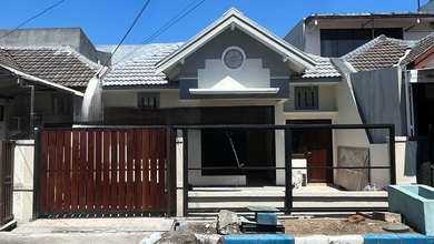 Jual Rumah Nyaman di Pondok Tjandra, Sidoarjo - LT 120m²