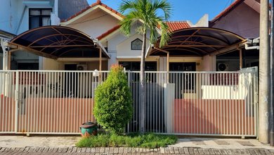 Kesempatan Rumah di Mulyorejo, Surabaya, LB 90m², Harga 1,1 Miliar
