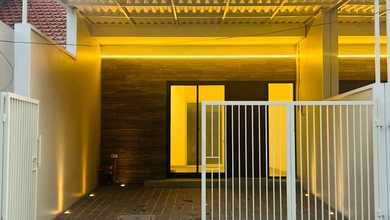 Hunian Favorit di Rungkut, Surabaya, 3 KT, Harga 1,4 Miliar