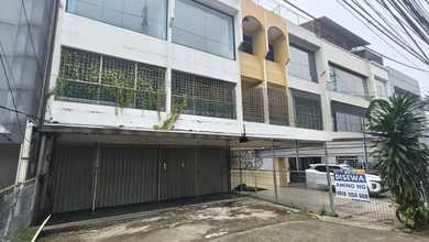 Ruko Usaha Gandeng 2 ,3 Lantai Disewakan Cipete Selatan Raya Jakarta Selatan