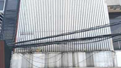 Ruko Usaha Rapih Siap Pakai 4 Lantai Disewakan Roxy Mas Jakarta Pusat Ruko di Jl. KH. Hasyim Ashari No.20, Petojo Utara, Gambir, Kota Jakarta Pusat, DKI Jakarta, Indonesia, 10130, Roxy 75.0 m² Unfurnished HGB