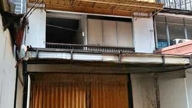 Ruko Usaha 2 Lantai Disewakan Lokasi Strategis Danau Sunter Utara Jakarta Utara Ruko di Halte Danau Sunter Utara, Jl. Yos Sudarso, Sunter Jaya, Tanjung Priok, Kota Jakarta Utara, DKI Jakarta, Indonesia, 14360, Sunter 120.0 m² Unfurnished HGB