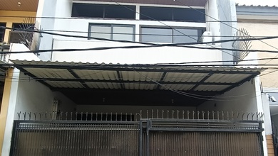 Kesempatan Eksklusif, rumah Prestisius di Tomang, Jakarta Barat, LB 264m²