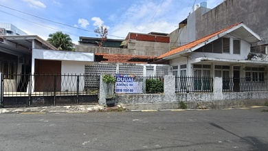 For Sale rumah Premium di Tomang, Jakarta Barat - LT 330m²