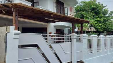 Rumah Area Luxury Kebayoran Lama, Jakarta Selatan - Harga Menarik 7,7 Miliar