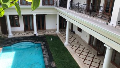 Kesempatan Eksklusif, rumah Mewah di Sudirman, Jakarta Selatan, LB 900m²