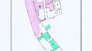 Tanah Luas 6849 m2 Kawasan Strategis Kuningan, Dijual Terjangkau