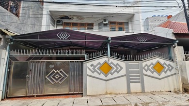 Jual Cepat Rumah Mewah area Pasar Baru, Jakarta Pusat, Luas 225 m2