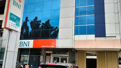 Jual Ruko Tiga Lantai Sangat Strategis Bank BNI Pondok Indah Arteri, Jl. Sultan Iskandar Muda No. 25, Kebayoran Lama Selatan, Kebayoran Lama, Kota Jakarta Selatan, DKI Jakarta, Indonesia, 12240