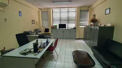 Ruko 4 Lantai Siap Huni Pecenongan Dalam Komplek