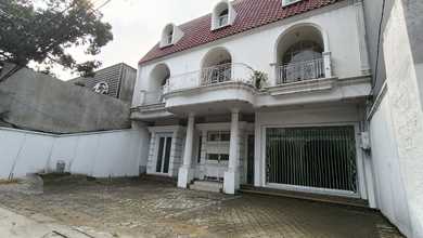 Rumah Sewa Tepat untuk Huni dan Kerja Kawasan Kebayoran Baru, Jakarta Selatan