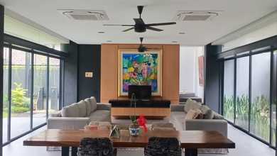 Rumah Elit Luas 800 m2, area Kebayoran Baru, Jakarta Selatan