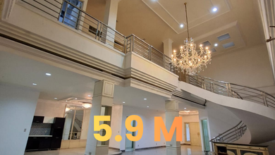 Penawaran Eksklusif, rumah Prestisius di Green garden, Jakarta Barat, LB 500m²