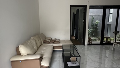 Rumah Sederhana Disewakan di Suvarna Sutera, Tangerang, Harga Ekonomis