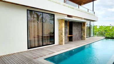 Rumah Elite di Kawasan Pererenan, Badung, LB 308m², Harga 14,3 Miliar