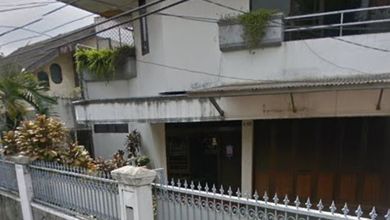 Rumah Elegan di Cipinang, Jakarta Timur, 6 KT, LT 426m²