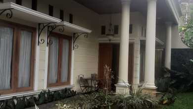 Rumah Elegan di Pasar Minggu, Jakarta Selatan, 4 Kamar Tidur, LT 480m²