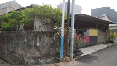 For Sale rumah Premium di Pulo Asem, Jakarta Timur - LT 277m²