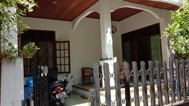 Rumah Mewah di Pulo Asem, Jakarta Timur, 4 KT, LT 130m²