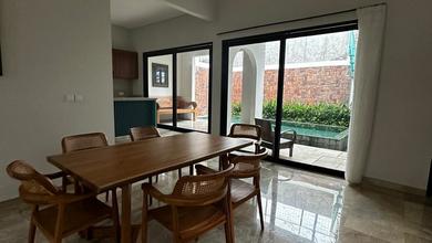 Disewakan Rumah Murah di Pasar Minggu, Jakarta Selatan, LT 279m²