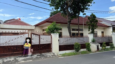 Rumah Elite di Kawasan Rawamangun, Jakarta Timur, LB 350m², Harga 10,8 Miliar