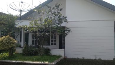Rumah Dijual di Cipanas, Cianjur, LB 200m², Harga Kompetitif!