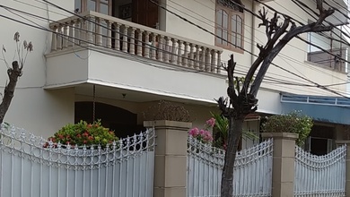 Penawaran Eksklusif, rumah Mewah di Pulo Asem, Jakarta Timur, LB 500m²